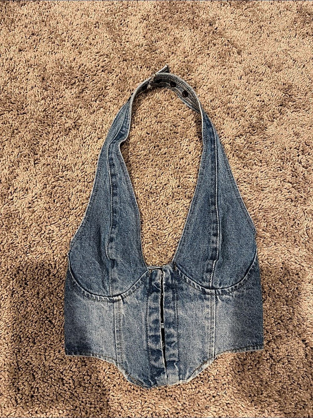 Denim Lace-Up Halter Crop Top 🤠